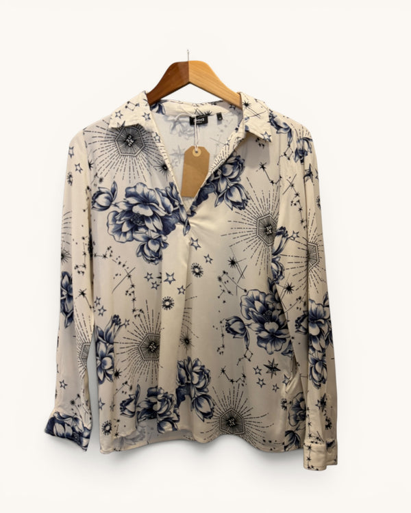 Emme cream/blue blouse size 10