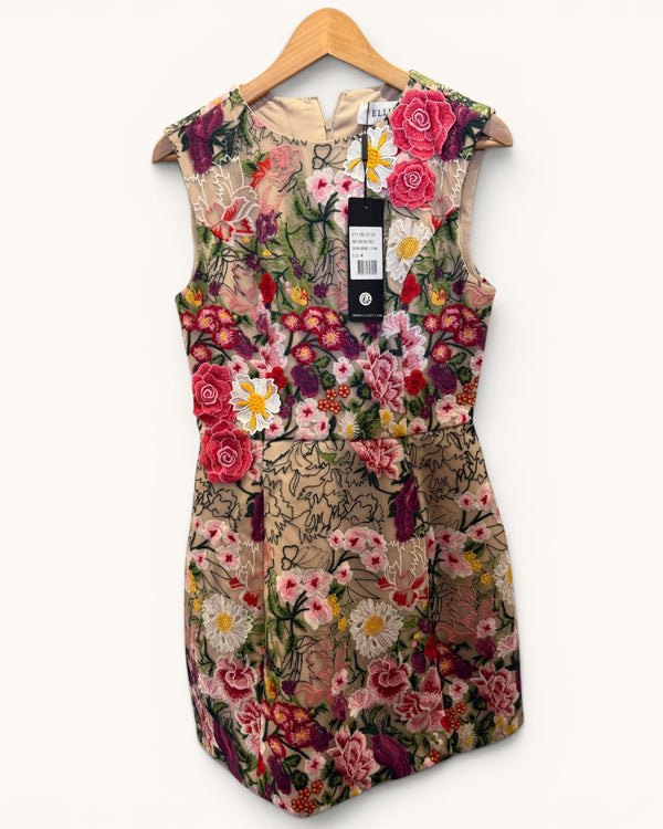 Elliat Flora Midi dress size Medium