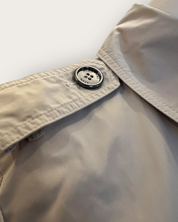 Burberry Short Rain Mac size 12