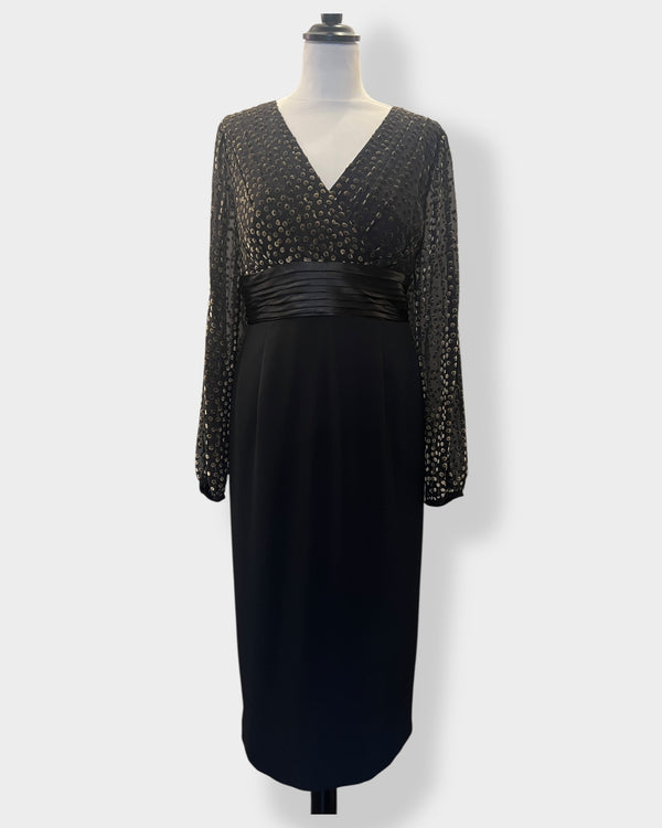 Gina Bacconi black & gold size 16