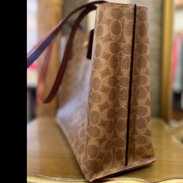 Coach Signature tote
