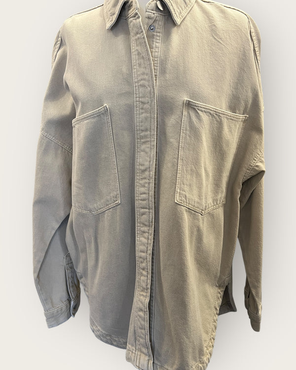 Zara Cargo cream over shirt size Small