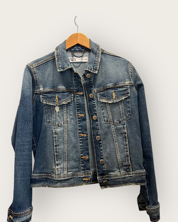 Zara Denim crop jacket size Medium