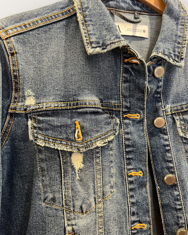 Zara Denim crop jacket size Medium
