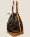 Louis Vuitton Noa bucket bag